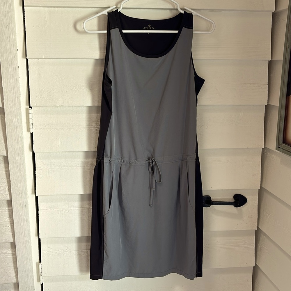 Athleta Dress Black & Gray, draw string waist, small